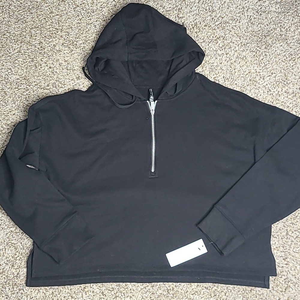 Calvin Klein Cropped 1/2 Zip Sweatshirt